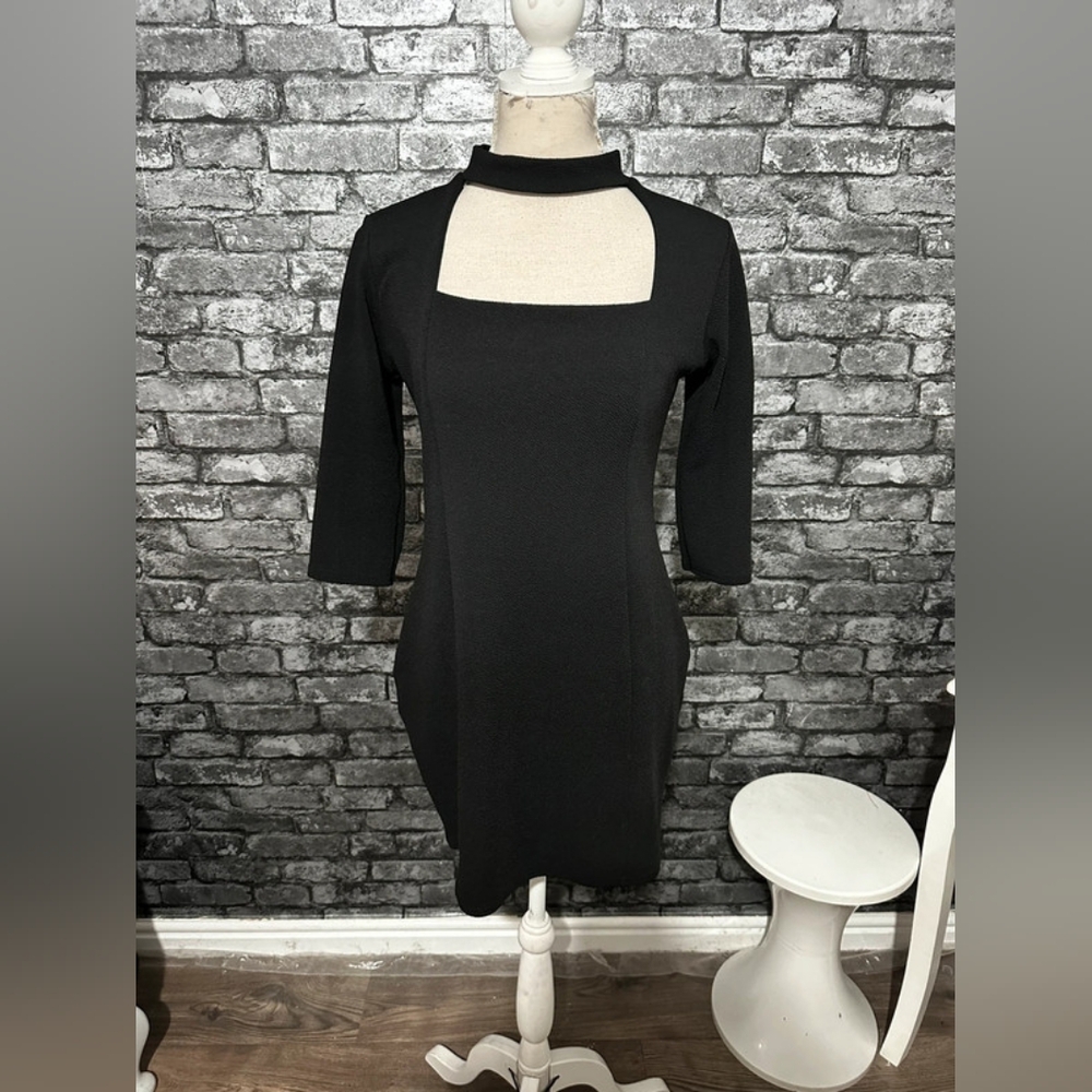 Beautiful black dress